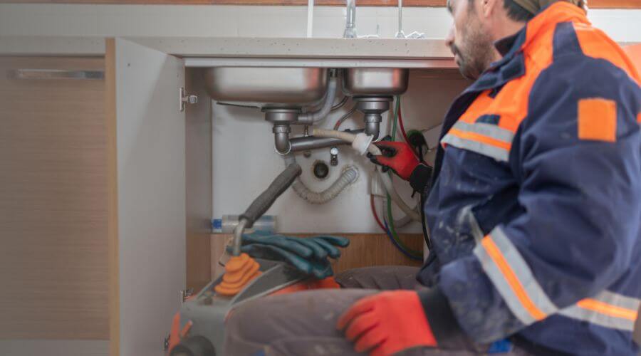 Professional slab leak plumber services in Palmetto, LA